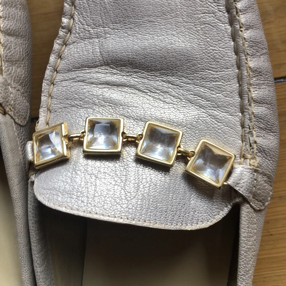 Stuart Weitzman pearl iridescent mule with rhinestones size 10 - Picture 2 of 9